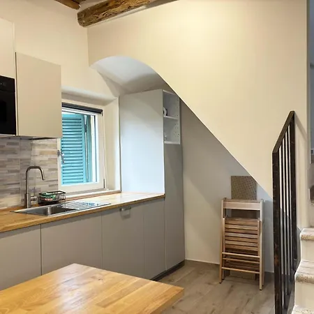 Apartment Tibur Parva - Intero Nel Borgo Medievale